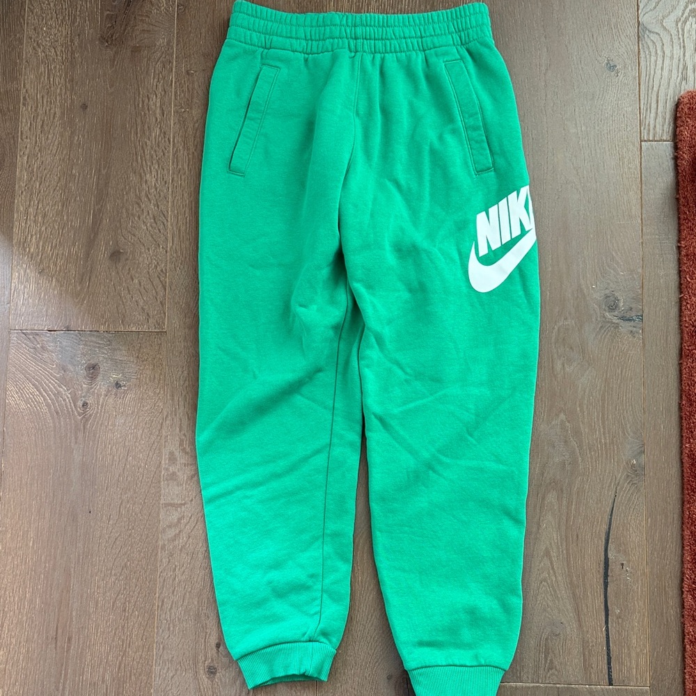 Never Worn!! Nike Kids Vibrant Green Joggers